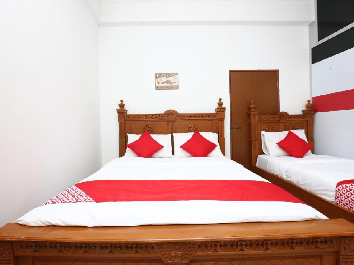 Super Oyo 89435 Nusantara Group Hotel Jertih Exteriér fotografie